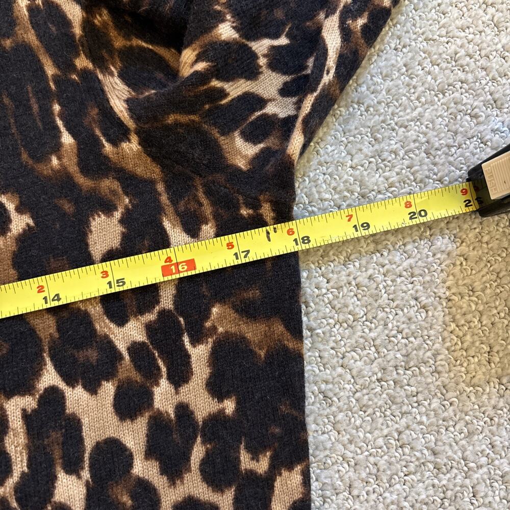Talbots Sweater Size M Pure Cashmere Leopard Print 3/4 Sleeve Womens NWT - Picture 5 of 8